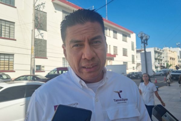 Capacitan a trabajadores de la Torre Gubernamental para prevenir muertes por paro cardíaco