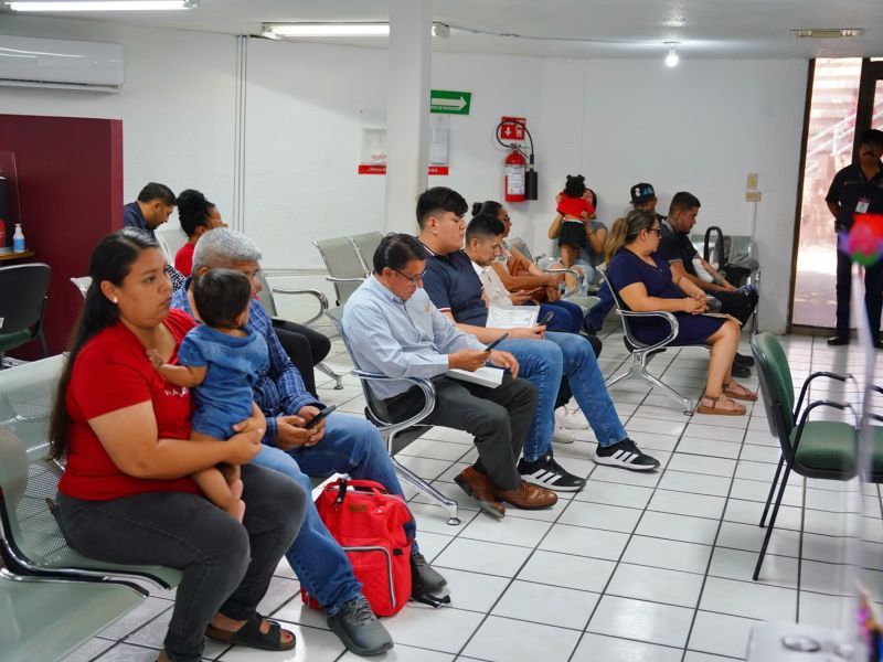 Reduce gobierno municipal  tiempos de entrega de pasaportes en Nuevo Laredo
