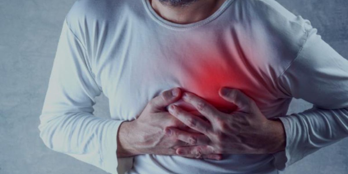 Estos son posibles síntomas de un ataque cardíaco