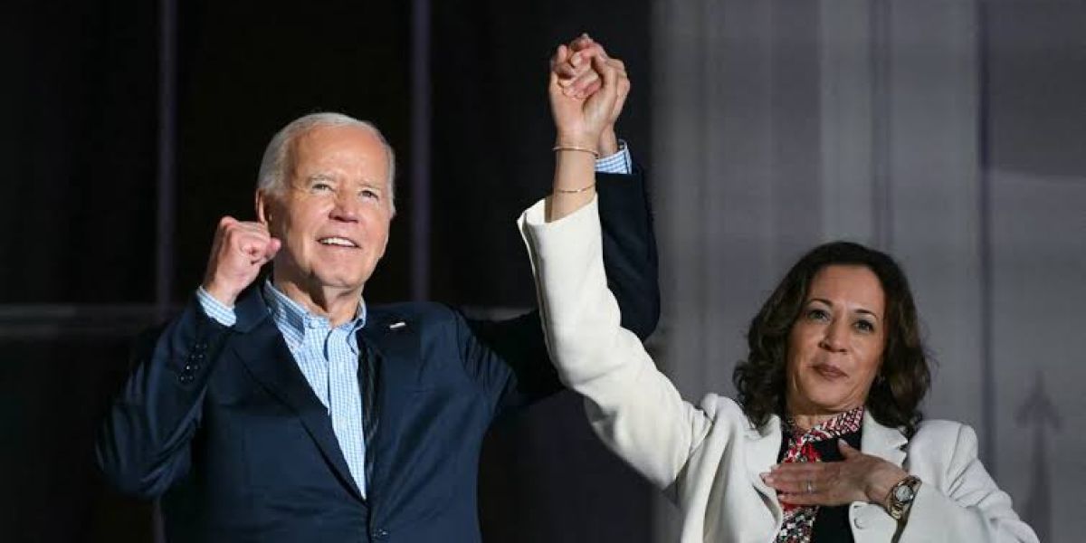 Kamala Harris y Joe Biden juntos en acto público el 15 de agosto