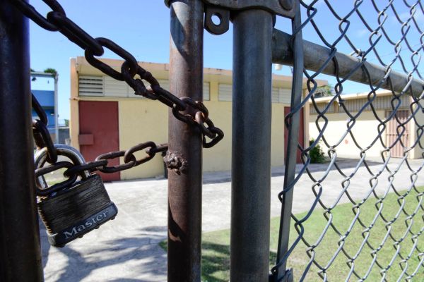 Bate récord calor: 220 escuelas cierran aulas