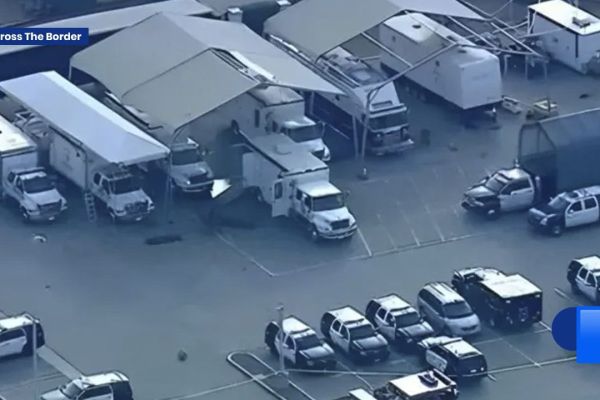 Explosión en centro antibombas de Los Ángeles deja tres oficiales muertos