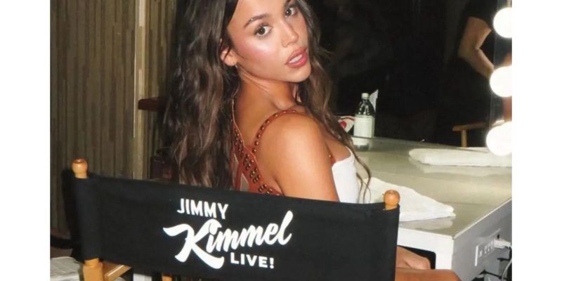 Danna lleva el pop mexicano al escenario de Jimmy Kimmel por primera vez