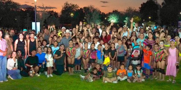 Inaugura Carmen Lilia Canturosas espacio cultural y artístico del parque viveros