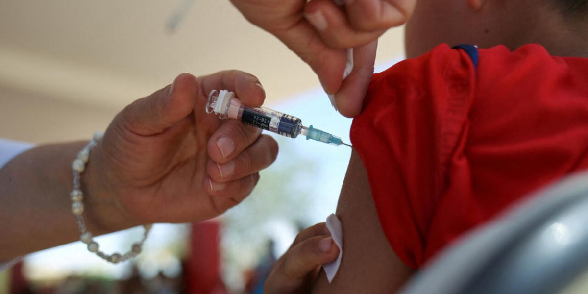 Tamaulipas blinda a sus niños, cobertura de vacunación se dispara tras ola de contagios