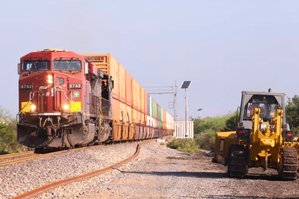 Ciudad Victoria al margen del gran megaproyecto del tren Saltillo–Nuevo Laredo