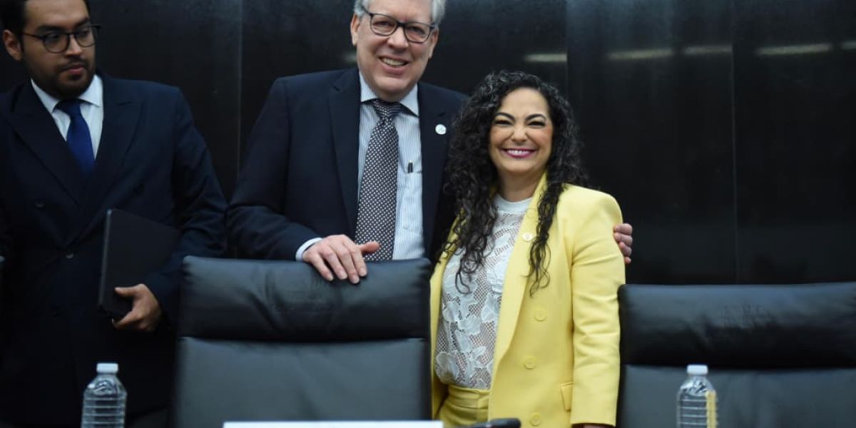 Los jóvenes contribuyen al presente y futuro de nuestro país: Senadora Olga Sosa Ruíz
