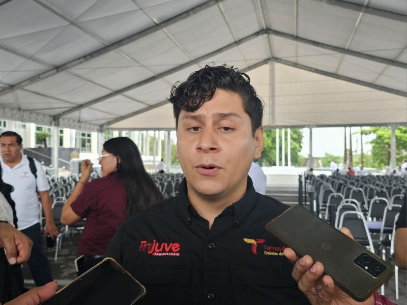 Becas reducen la deserción, pero no logran contenerla en el nivel medio superior