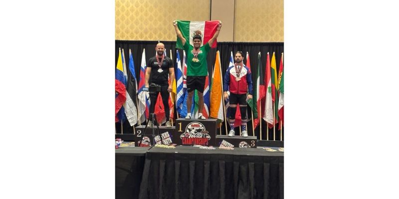 César Vallejo se corona Campeón Mundial de Halterofilia en Las Vegas