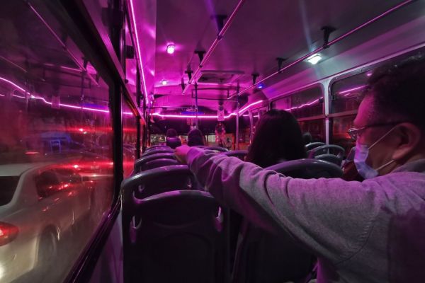 Transporte Público a Plena Luz  ¡Se acabaron las sombras en los camiones!