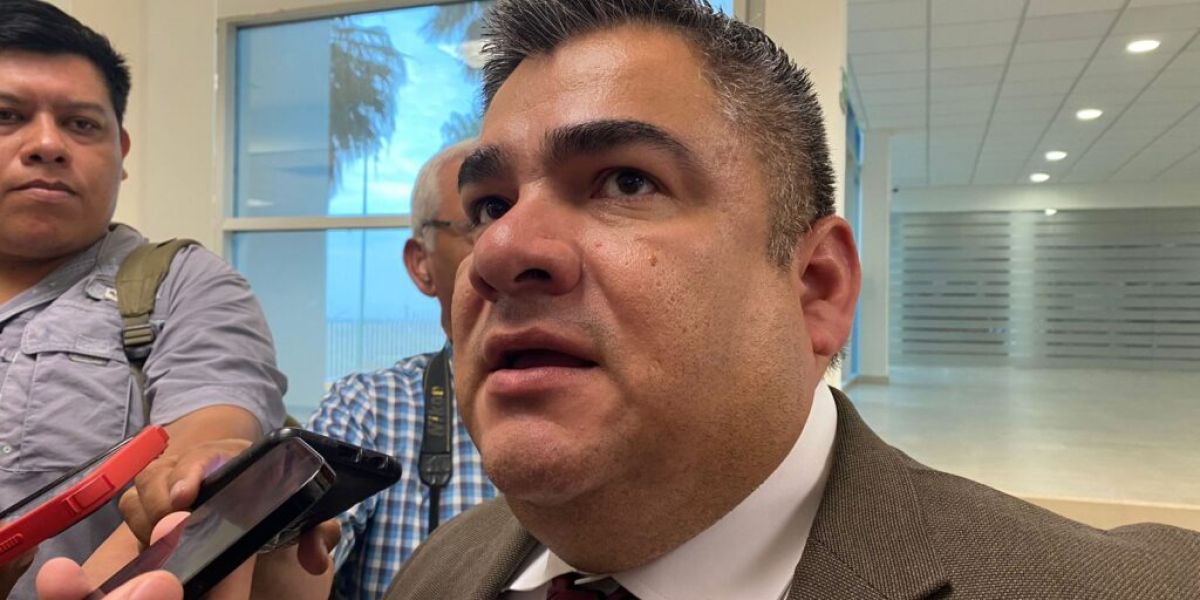 Isidro Vargas defiende 26 iniciativas de interés colectivo