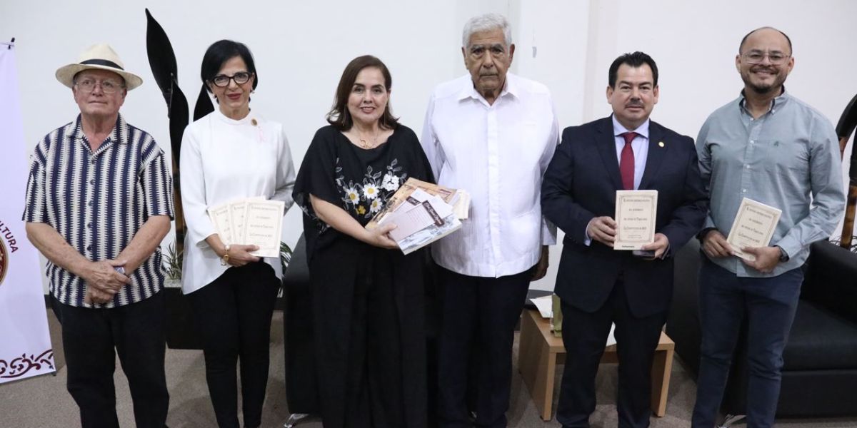 Presentan ante el Congreso del Estado legado  histórico de la Constitución de 1825 por Edy Izaguirre Treviño