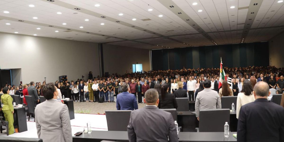 Morena y PT defienden trabajo legislativo itinerante