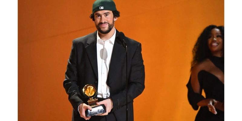 Bad Bunny arrasa con 12 nominaciones en los Latin Grammy 2025