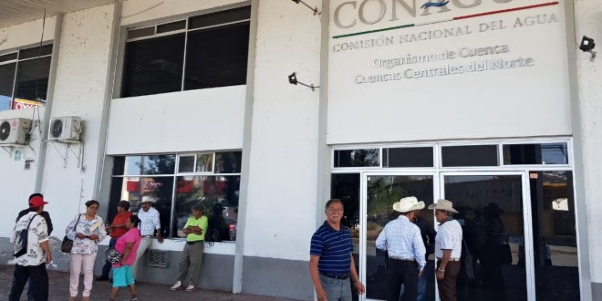 Usuarios acusan a CONAGUA de omisión y  arbitrariedades en trámites de concesión de agua