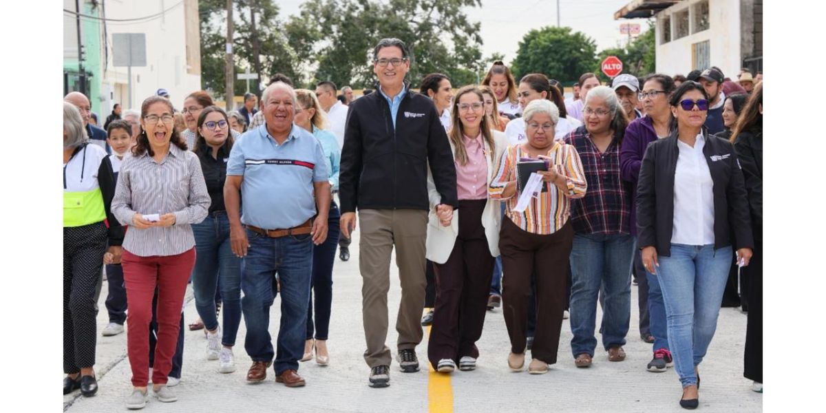 Erasmo González inaugura una Calle Más en Los Mangos, se transforman vialidades