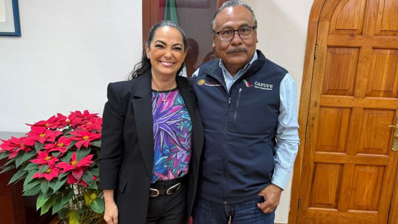 Senadora Olga Sosa sostiene reunión de trabajo con director general de CAPUFE