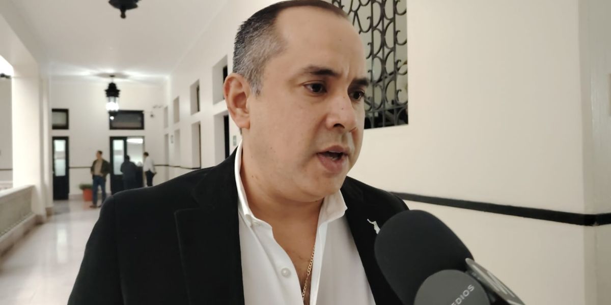 Presupuesto 2026 refuerza seguridad con equipo táctico y mejora infraestructura escolar