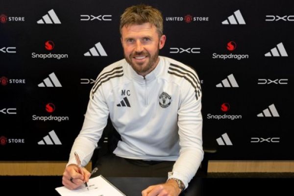 United apuesta por Carrick hasta 2028
