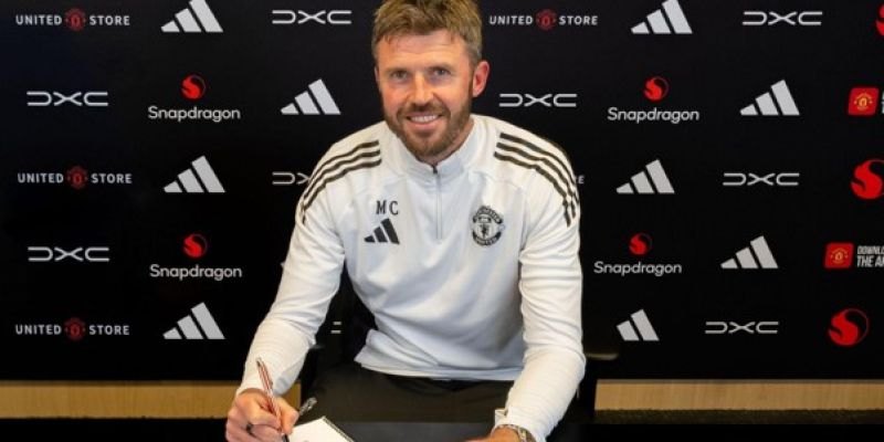United apuesta por Carrick hasta 2028