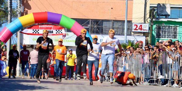 Gran éxito la tercera edición de la carrera “Ponte en Mis Tacones”