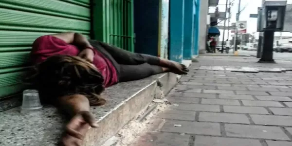 Aumenta en Tampico presencia de indigentes foráneos; familiares los abandonan a su suerte
