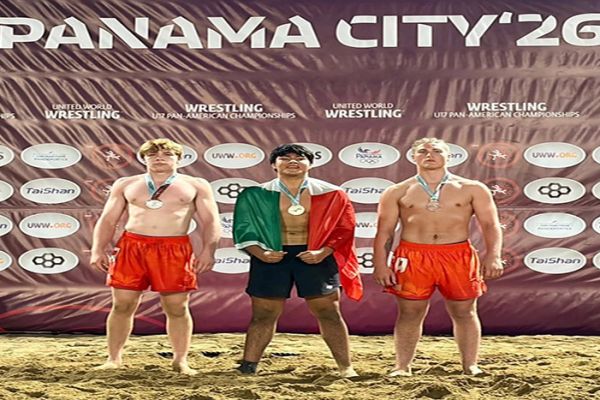 José Manuel Esparza, campeón panamericano de luchas asociadas en Panamá