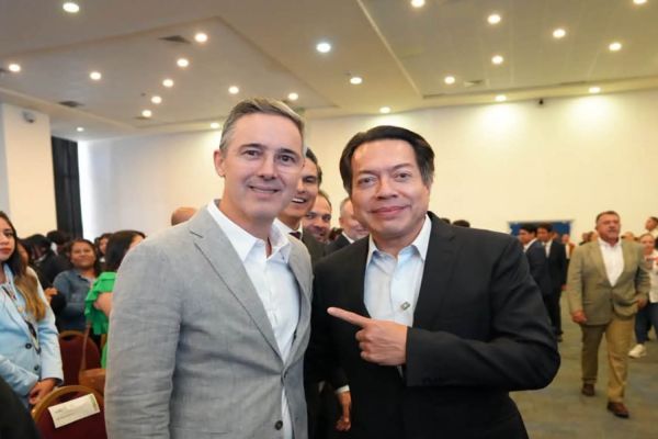 Plantean medidas contra riesgos digitales para menores