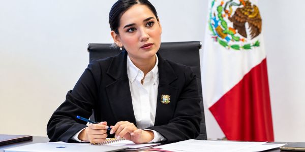Impulsa Katalyna Méndez beneficios para que motociclistas regularicen sus unidades