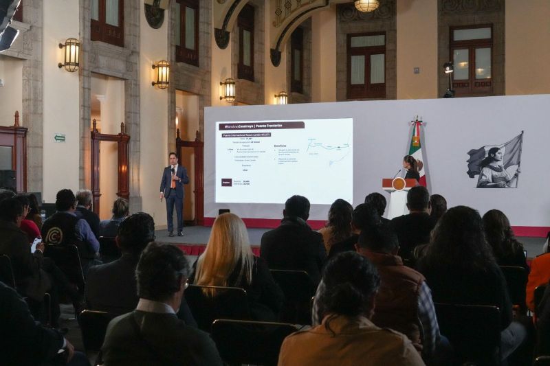 Sheinbaum impulsa la red carretera con $647 mil mdp