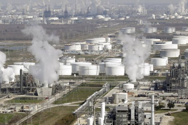 ‘Dispara’ Pemex producción petrolera… ¡pero en Texas!
