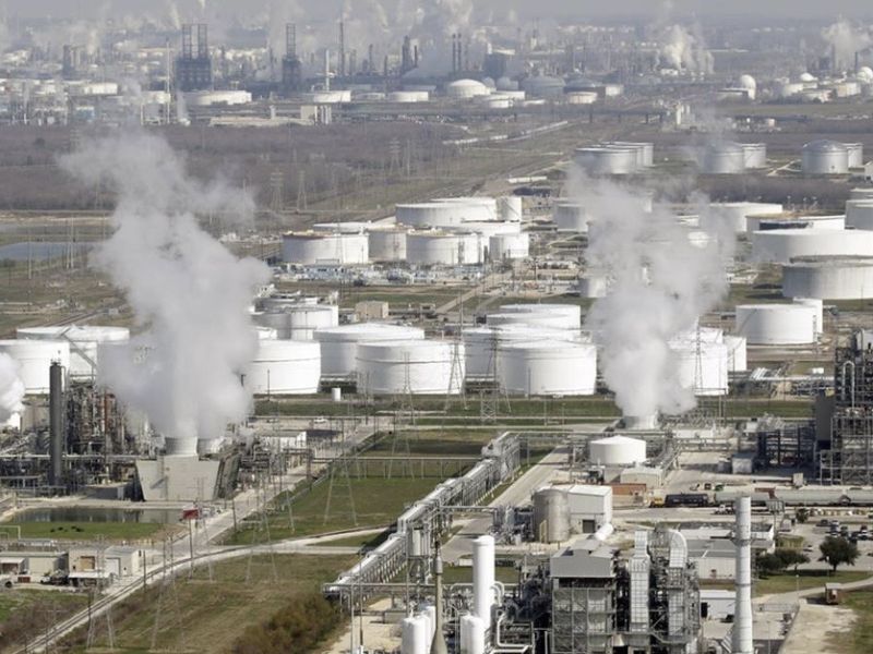 ‘Dispara’ Pemex producción petrolera… ¡pero en Texas!