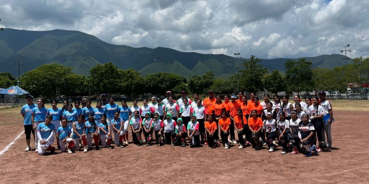Rangers Victoria campeonas