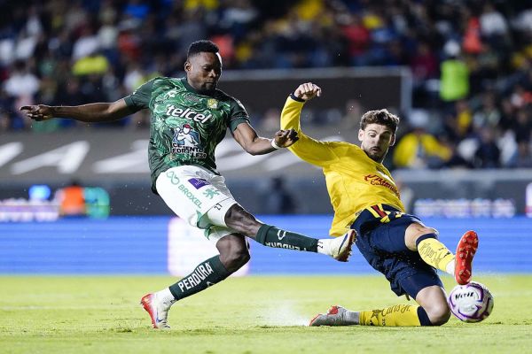 América golea 5-3 al León en vibrante duelo de ocho goles