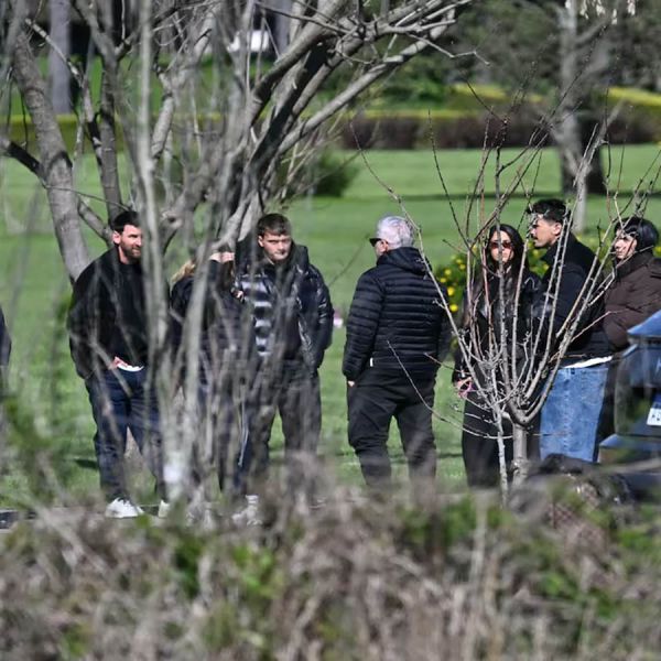 Lionel Messi y su familia le dieron el último adiós a Jorge Messi