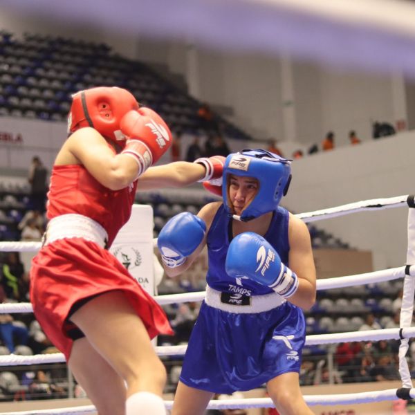 Parten delegaciones rumbo a los regionales