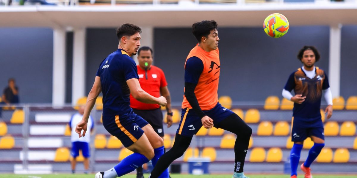 Correcaminos en preparación, Enfrentarán a Santos