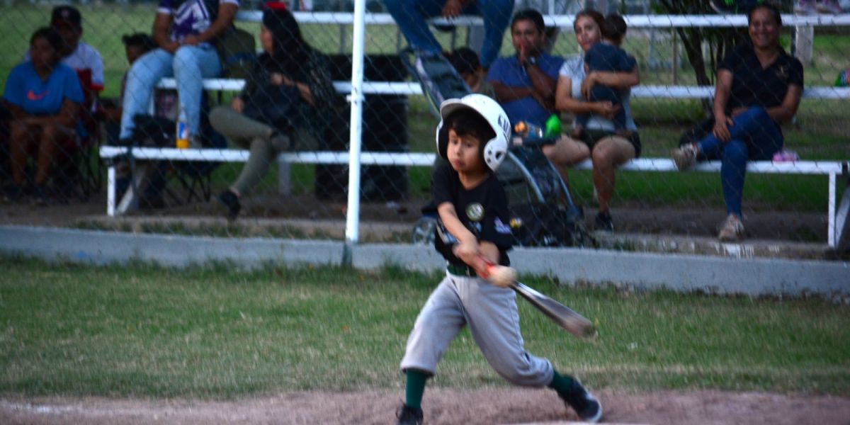 Regresan a los entrenamientos peloteritos de la Santa María de Aguayo 