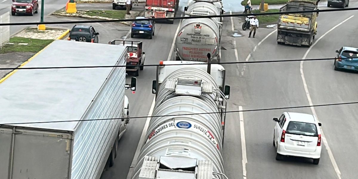 Transportistas exigen ampliar a cuatro carriles la carretera Zaragoza-Victoria