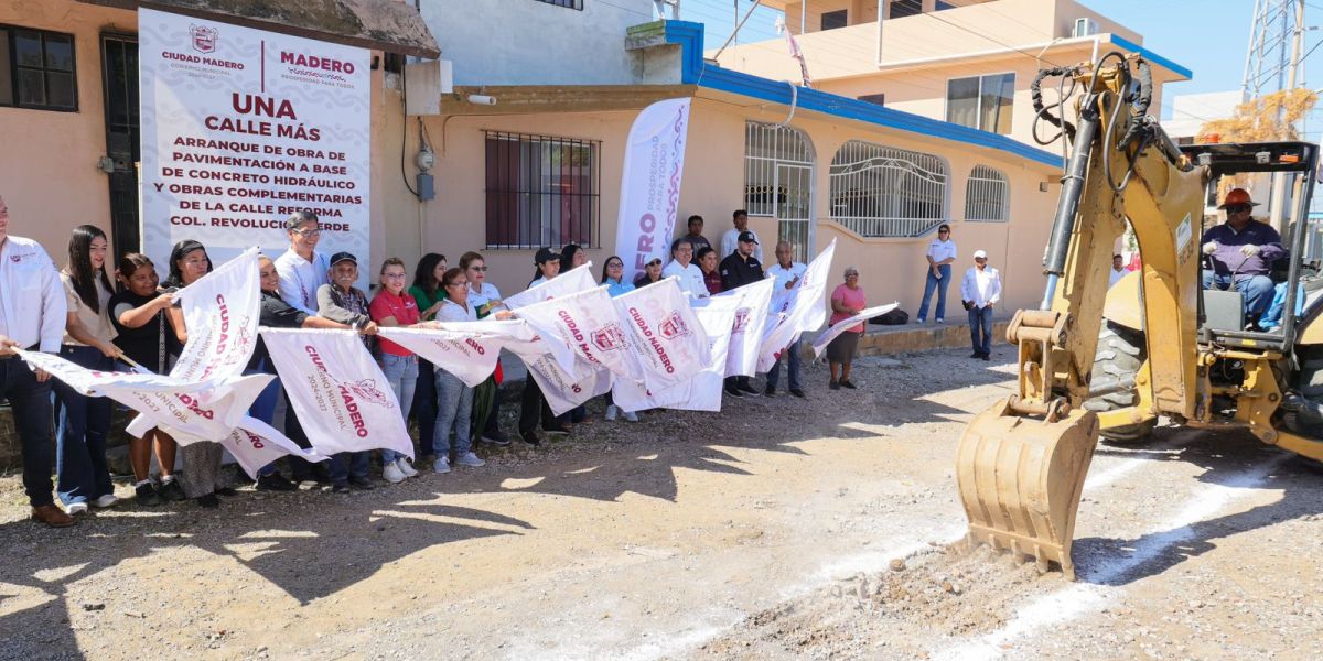 Erasmo González arranca nueva pavimentación; inversión 5.8 millones de pesos