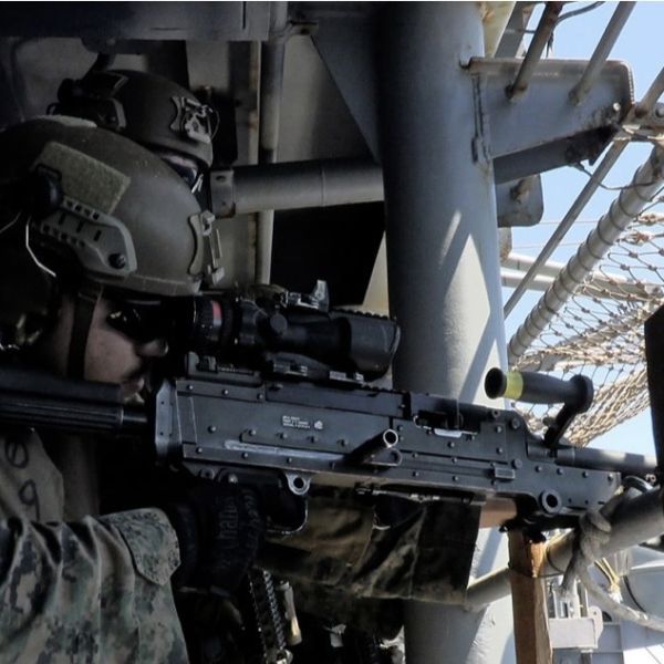 Criminalizan a agentes de la CIA y admiten a 96 marines armados