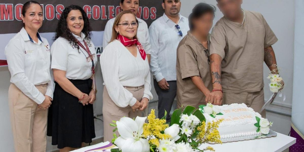 Celebran matrimonios colectivos en CEDES Altamira
