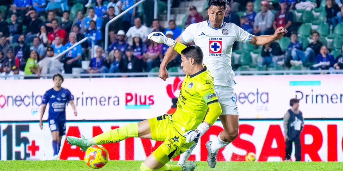 Empatan Mazatlán y Cruz Azul a un gol