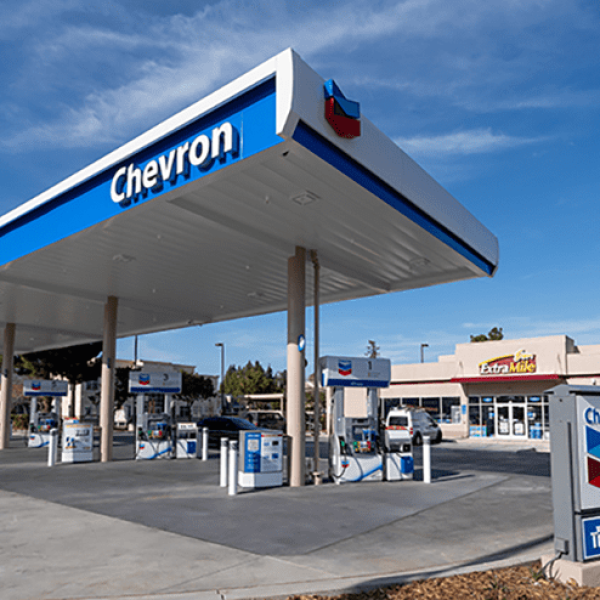 Petrolera Chevron envía al menos 11 buques cisterna a Venezuela