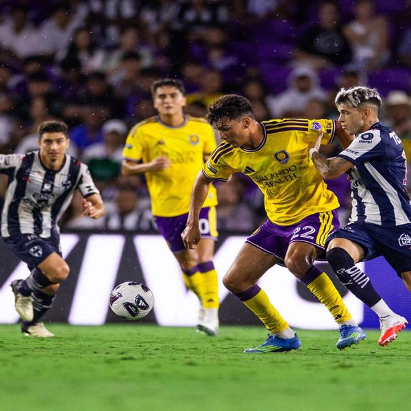 Rayados debuta con polémica derrota ante Orlando City