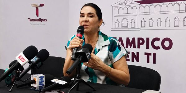 Invita Mónica Villarreal a conocer proyecto de hotel antes de criticarlo