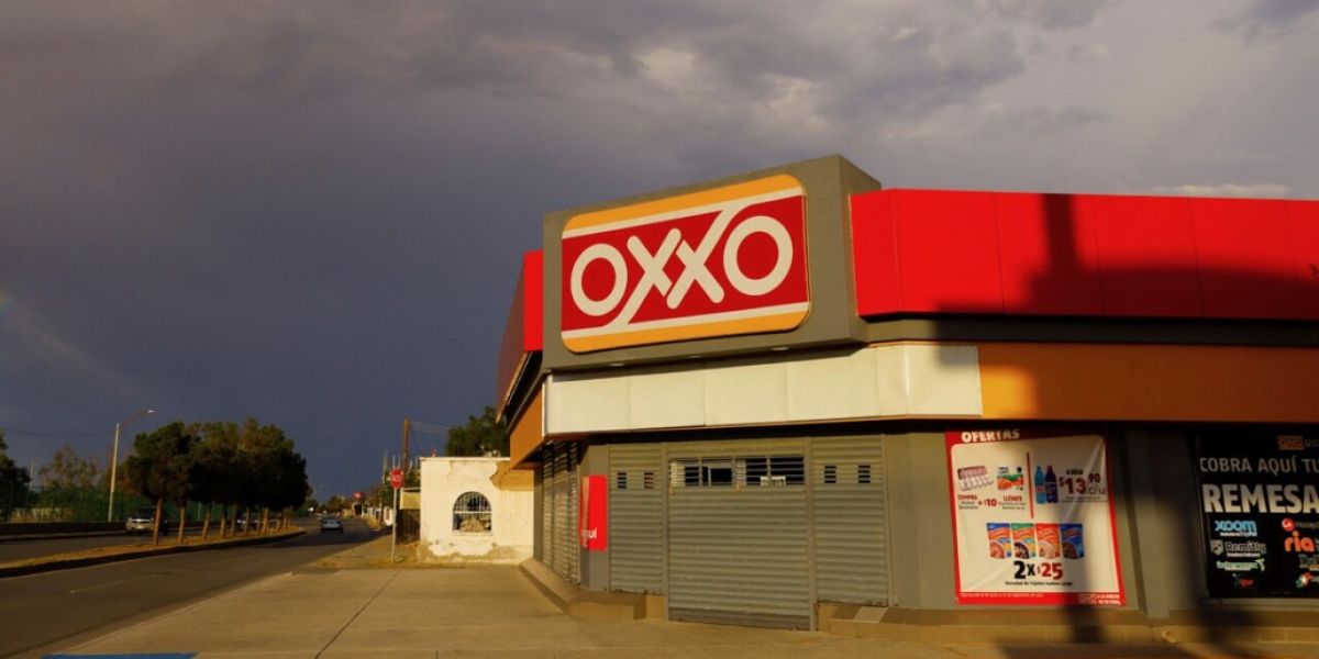 Beneficia a comercio de Nuevo Laredo el cierre de los ‘OXXO’