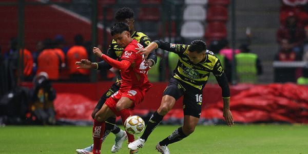 Pachuca pega primero y vence 1-0 al Toluca en la ida de Cuartos