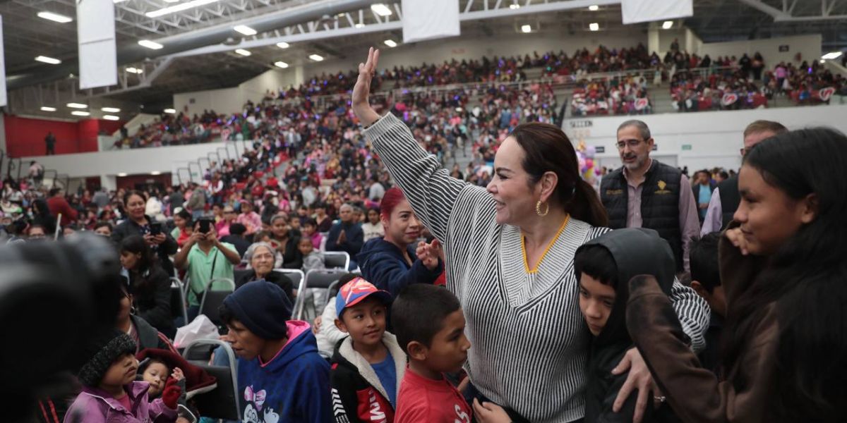 Celebran miles de familias Día de Reyes con festival del gobierno municipal y sistema DIF