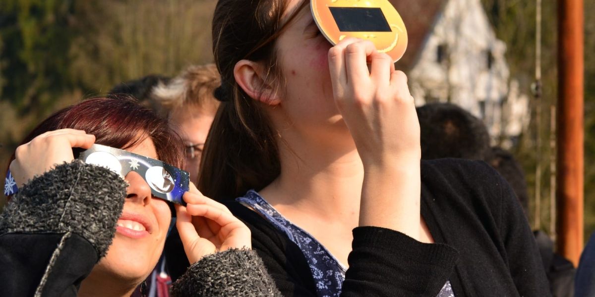 Recomendaciones de Protección Civil ante el Eclipse Solar del 8 de abril